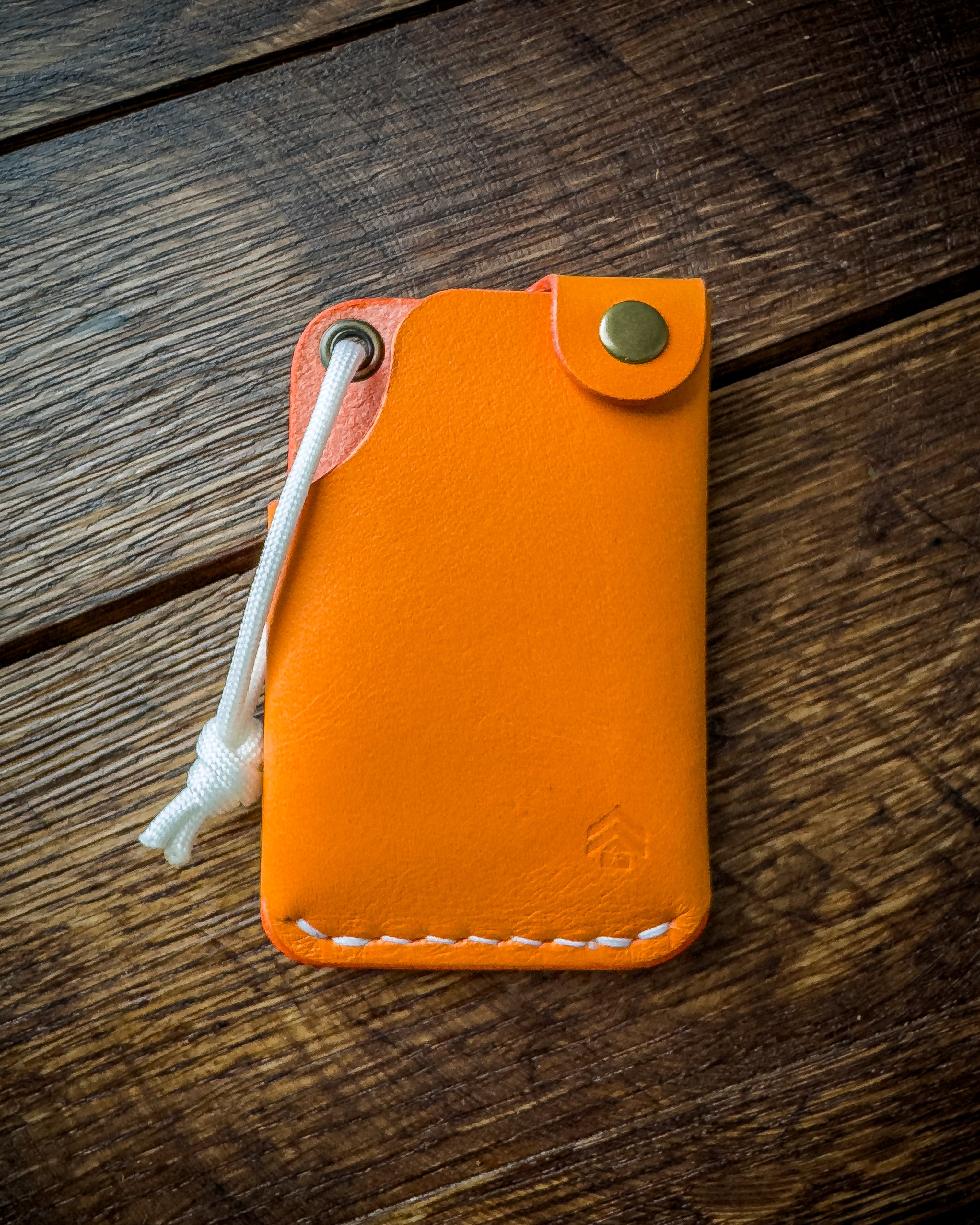 Hitchhiker Wallet - Tailgater Series