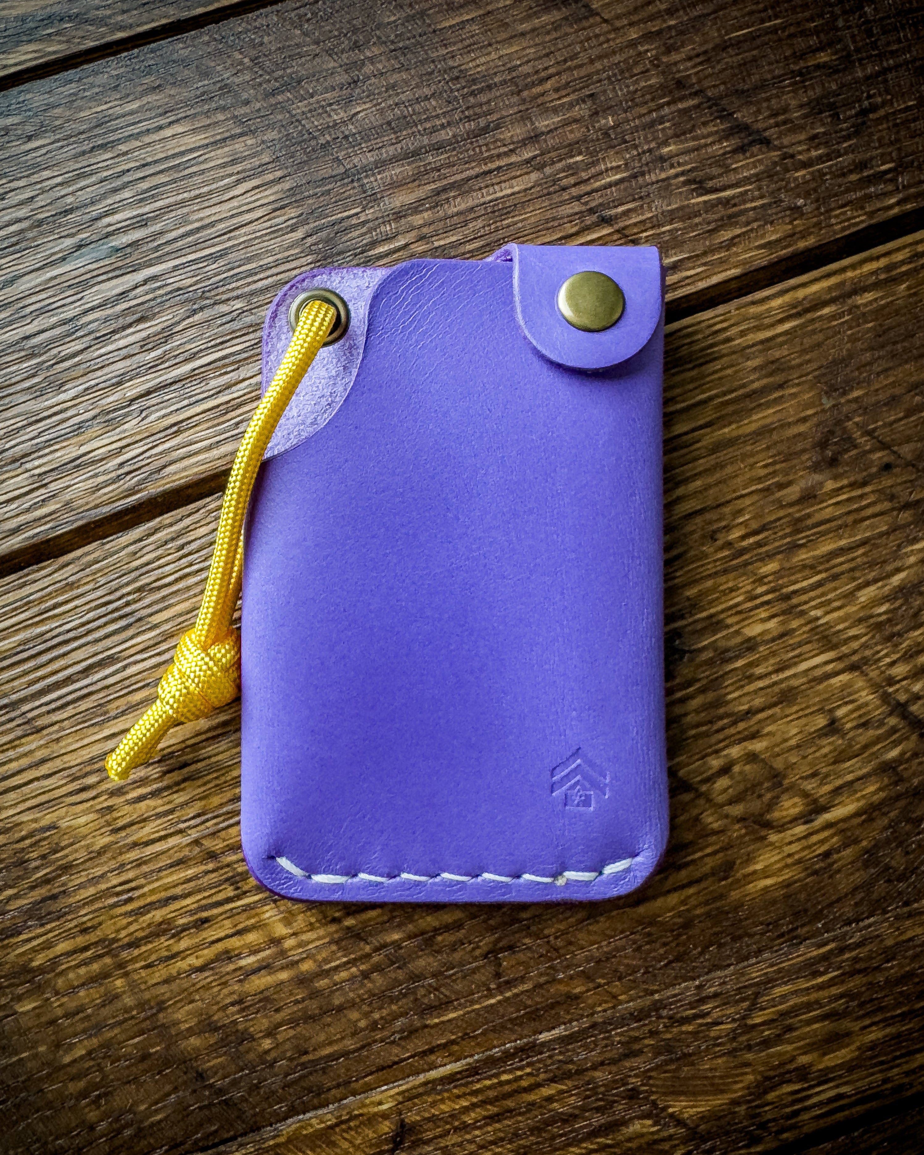 Hitchhiker Wallet - Tailgater Series