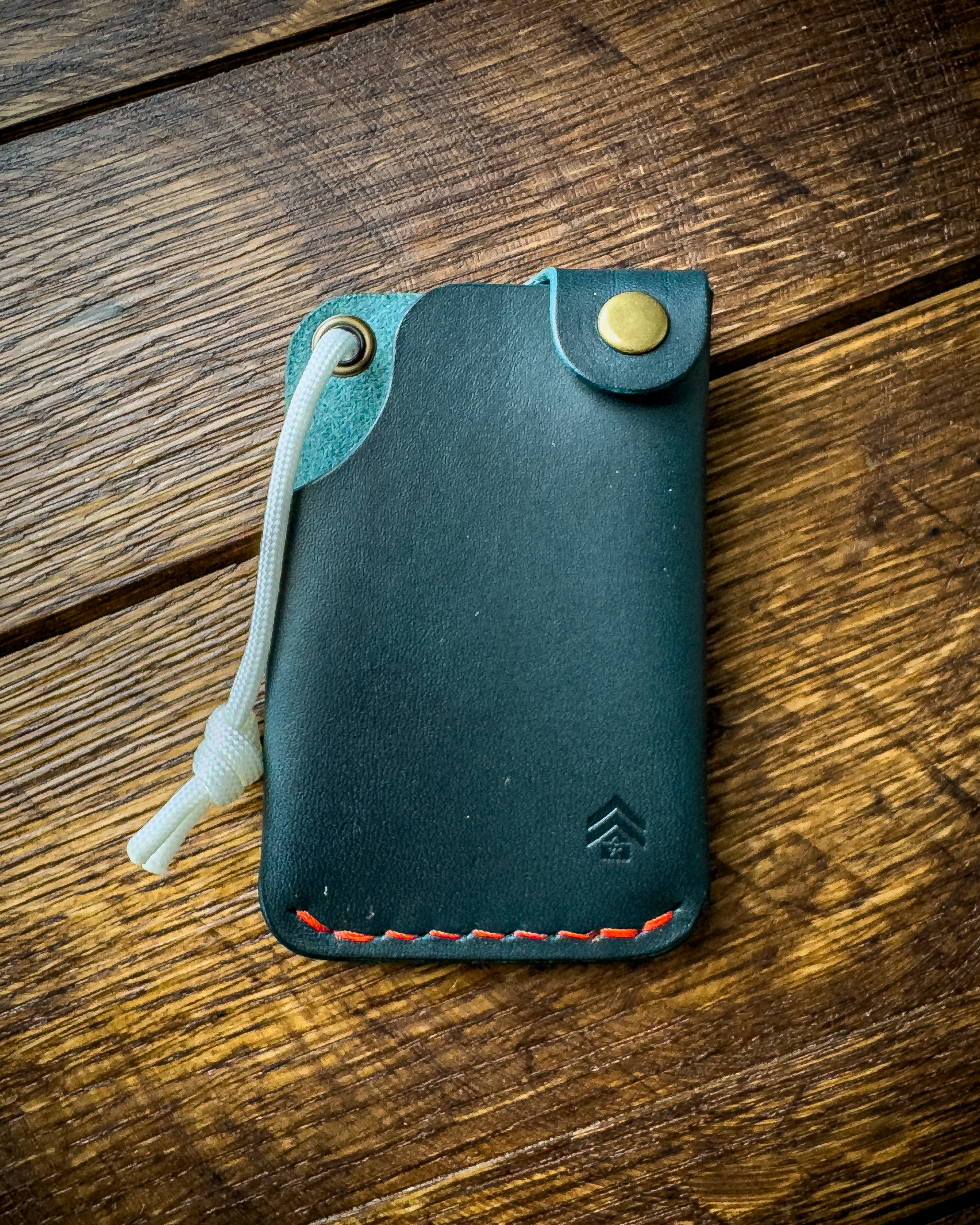 Hitchhiker Wallet - Tailgater Series